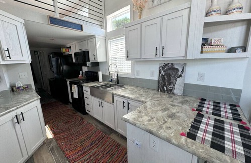 Sherrills Ford Casa | The Overlook - A Tiny Home In Sherrills Ford