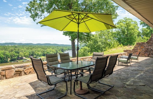 Lake Catherine Condominio | The Overlook - best views on the lake!