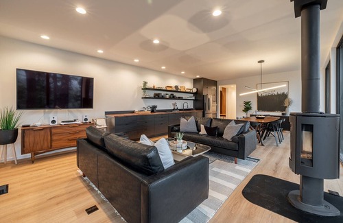 Leavenworth Cabina | The Overlook - Modern Leavenworth Cabin with beautiful views and close to town