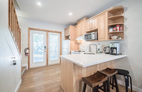 Harvie Heights Casa | The overlook stay | Free parking｜35