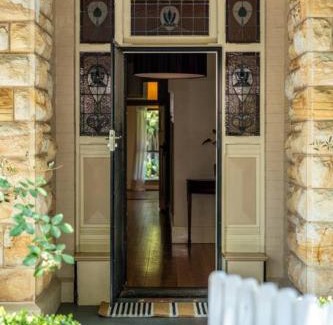 Hyde Park Casa | The Oxford Hyde Park 4BR Cottage