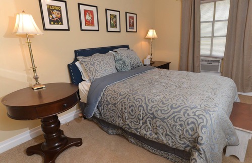 Oxford Hotel | The Oxford Inn