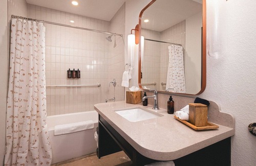 Branson Cabina | The Ozarker Lodge
