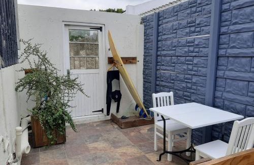 Jeffreys Bay Casa | The Paddle Inn