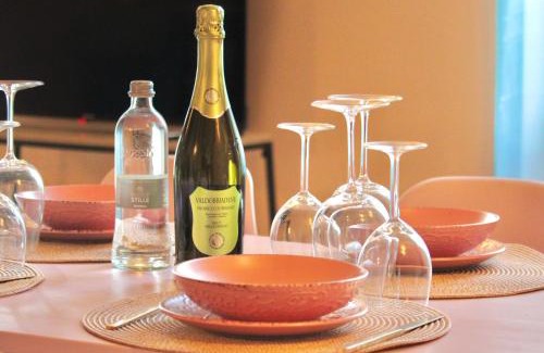 Cima Apartamento | The Painter's Nest with Private Lake Garden