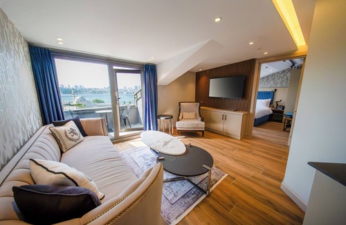 Uskudar Hotel | The Palm Bosphorus Hotel