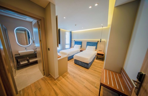 Uskudar Hotel | The Palm Bosphorus Hotel