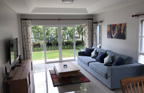 Si Sunthon Casa | The Palm House Phuket, Thalang.
