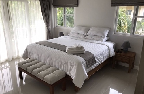 Si Sunthon Casa | The Palm House Phuket, Thalang.