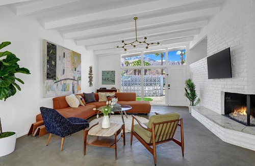 El Mirador Casa | The Palm Springs Hill House