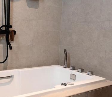 Seri Tanjung Pinang Hotel | The Palm Suite Tanjung Tokong