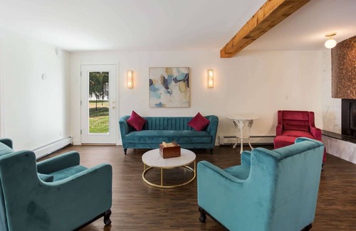Manchester Center Hotel | The Palmer House Resort, Ascend Hotel Collection