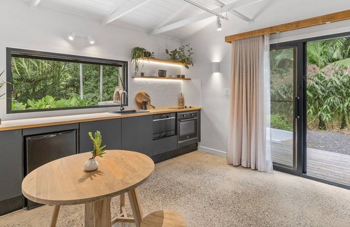 Bangalow Casa | The Palms - 5 min Walk to Bangalow Village