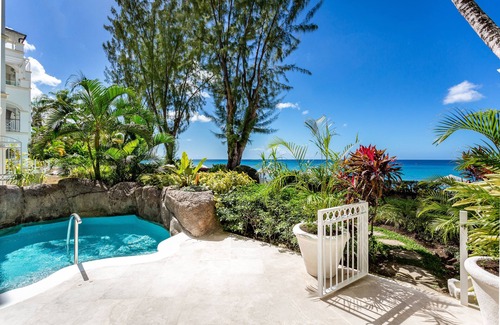 Old Trees Bay Apartamento | The Palms at Old Trees, Paynes Bay by Personal Villas - Beachfront, Plunge Pool