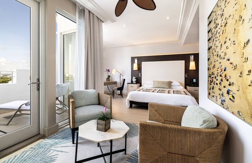 Mid Beach Hotel | The Palms Hotel & Spa