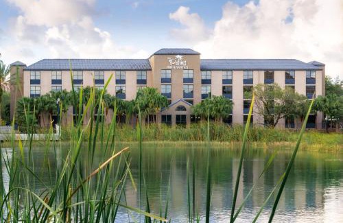 Ludlam Hotel | The Palms Inn & Suites Miami, Kendall, FL