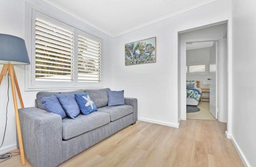 Nelson Bay Casa | The Palms Retreat - Top Floor Apartment style