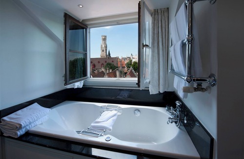 Historical Center Bruges Hotel | The Pand Hotel