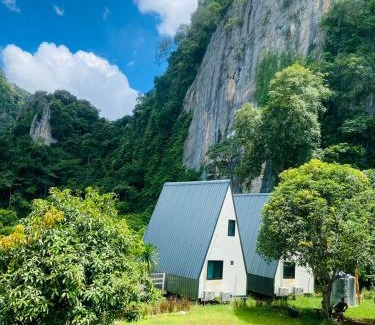 Lan Sak Casa | The Pano Hup pa tat