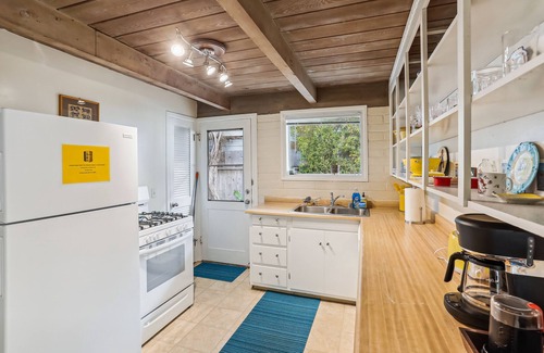 Aptos Casa | The Paradise Called Seacliff | Oceanview Retreat Near Seacliff State Beach