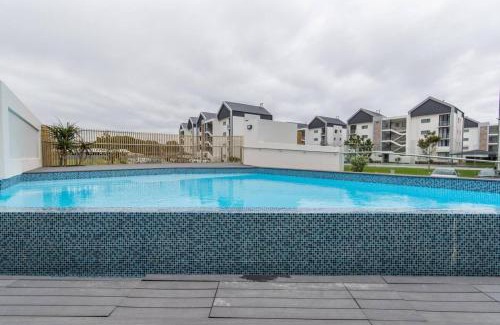 Summerstrand Apartamento | The Paramount and The Supreme at Bellamare