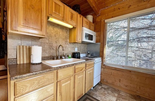 Zion National Park East Entrance Cabina | The Park Cabin at Mount Carmel Motel and RV Park