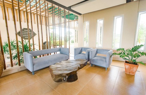 Silang Hotel | The Park - Silang