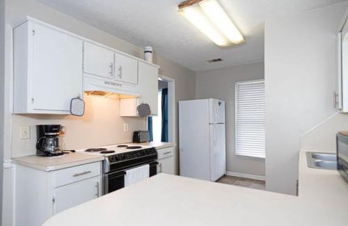 Columbus Casa | The Parkside Townhome Updated, Smoking Allowed