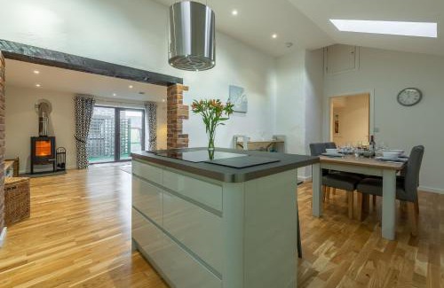 St. Agnes Casa | The Parlour