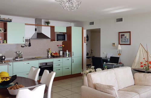 Le Grand Large Apartamento | EL APARTAMENTO PATIO FRENTE AL MAR