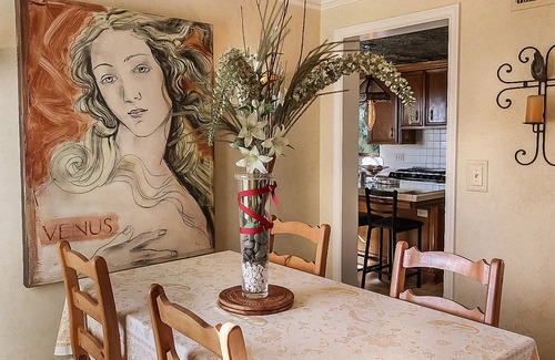 North Arroyo Casa | The Patrician Hollywood Universal