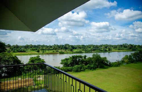 Nalkura Casa | The Pavilion at Riverside Park