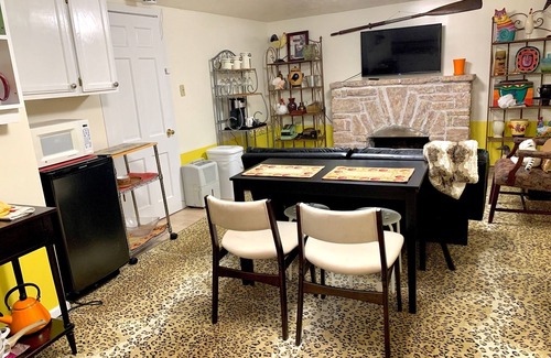 Silverton Casa | The Peach House, Lower Level