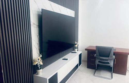Kumasi Villa | The Peacock Mansion