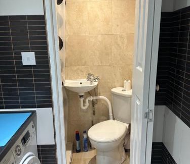 Luton Apartamento | The Peacock studio 7 mins from Luton airport