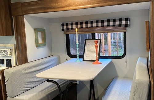 Boerne Cabina | The Pearl at Hill View -in the Texas Hill Country