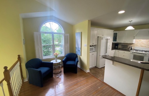 Wasaga Beach Casa | Pear Cozy Beach House