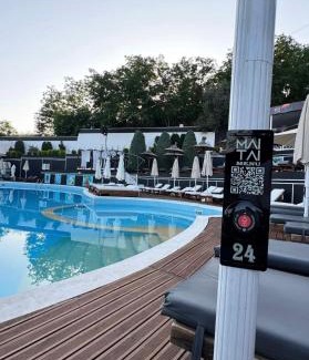 Mjull-Bathore Apartamento | The Pearl Estate