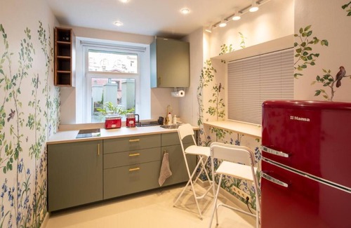 Avoti Apartamento | The Pearl Riga Apartment With Garden View