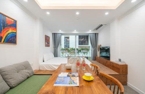 Thanh Nhan Apartamento | The Pearl River Hanoi-Stylish Loft with Rooftop Pool & Elevator-Near Old Quarter