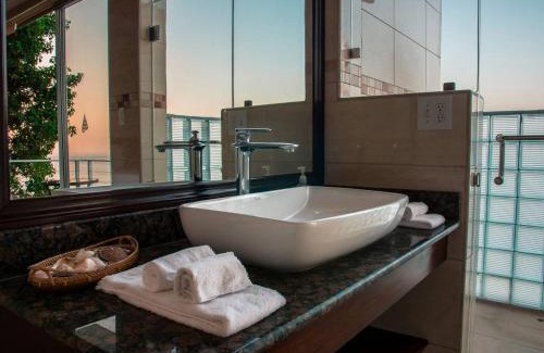 Boca Corona Hotel | The Pearl Suite