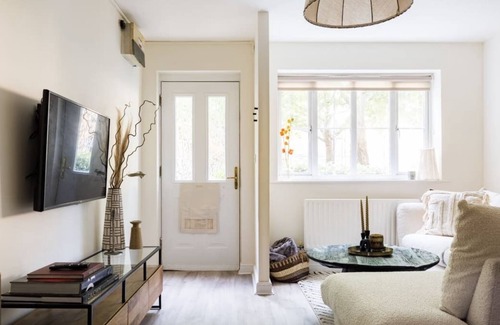 Southwark Casa | The Peckham Sanctuary - Snazzy 3bdr House With Patio