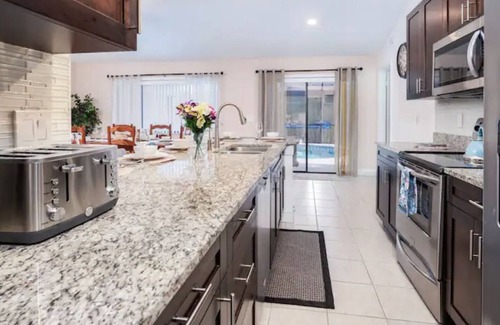 Brandon Casa | The Pelican/ Pool/ Hot tub/ Game room