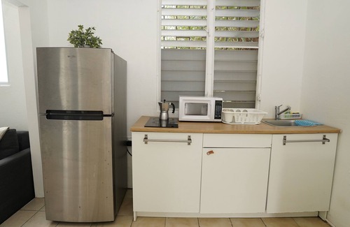Isla Verde Casa | The Pelican Poshtel