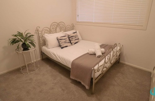 Marmong Point Casa | The Pelicans Rest - Close to boat ramp and marina