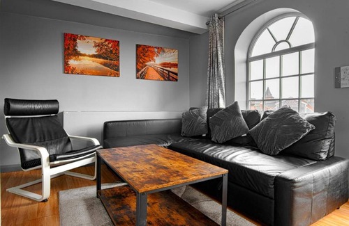 Wrexham Apartamento | The Penthouse Gathering Wrexham - Town Centre - Sleeps Up To 16