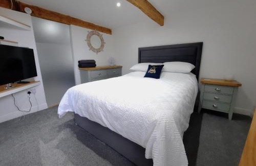 Camborne Apartamento | The Penthouse, top floor of a Grade II Listed Mill