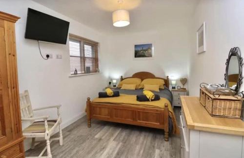 Ventnor Casa | The Pepper pot