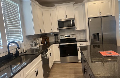 Auburn Casa | The Perch on Piper | 3 Bed, 2 Bath
