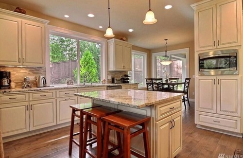 Lakewood Apartamento | The Perfect Cozy, Convenient and Charming Room in University Place, WA